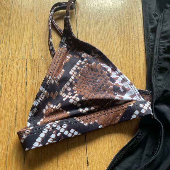 Triangle Top One Piece - Picture 2 of 14